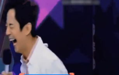 娱乐吃瓜酱石榴男孩,娱乐吃瓜酱的甜蜜瓜田奇遇记